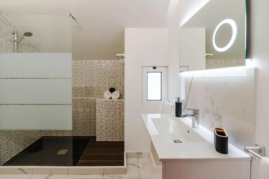 Ribeiro'S House, New Apartment With Amazing Sunsets Арку-да-Кальета 0*,  Португалия